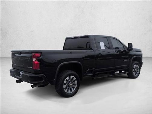 2022 Chevrolet Silverado 2500 Custom
