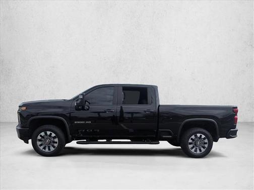 2022 Chevrolet Silverado 2500 Custom