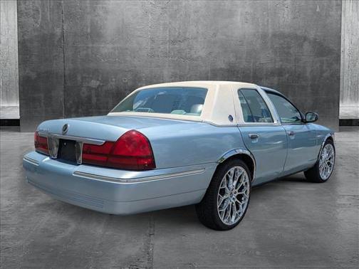 2004 Mercury Grand Marquis GS