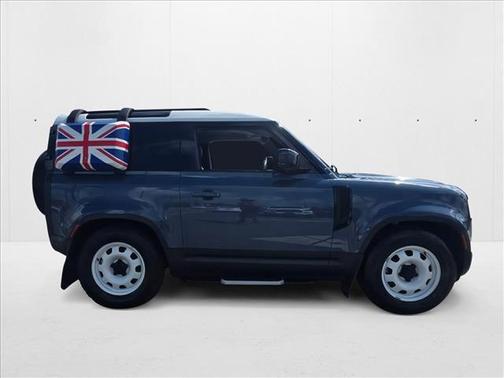 2022 Land Rover Defender 90 S