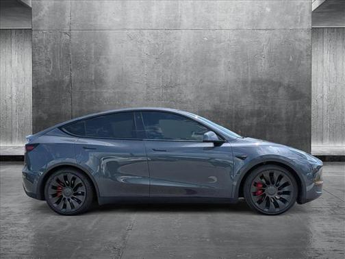 2022 Tesla Model Y Performance Dual Motor All-Wheel Drive