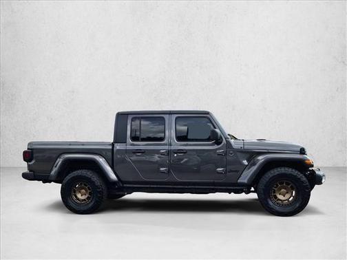 Granite Crystal Metallic Clearcoat 2024 Jeep Gladiator Sport S