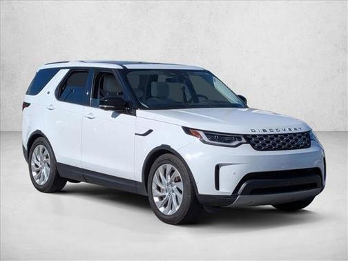 2024 Land Rover Discovery P300 S