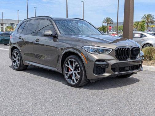 Manhattan Green Metallic 2023 BMW X5 PHEV xDrive45e