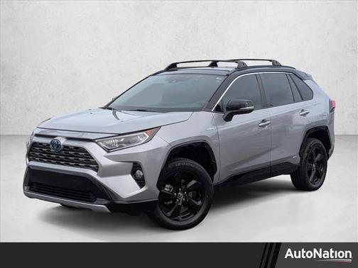 2020 Toyota RAV4 Hybrid XLE
