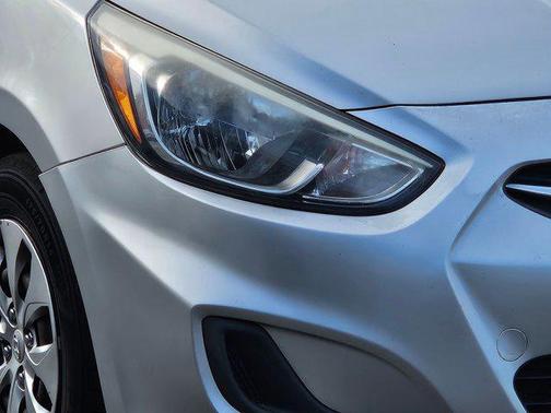2015 Hyundai Accent GS