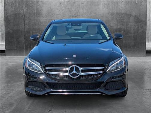 2016 Mercedes-Benz C-Class Luxury