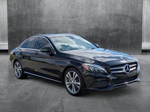 2016 Mercedes-Benz C-Class Luxury