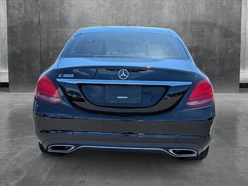 2016 Mercedes-Benz C-Class Luxury