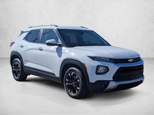 Summit White 2022 Chevrolet Trailblazer LT