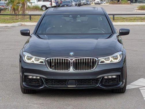2019 BMW 750 I