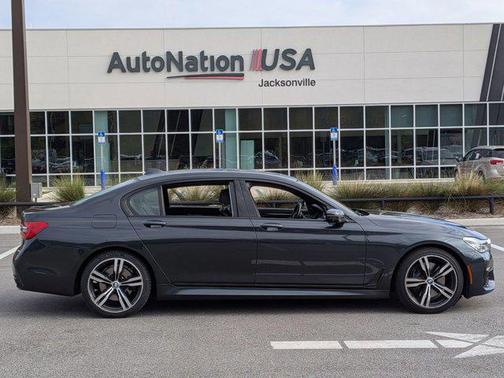 2019 BMW 750 I