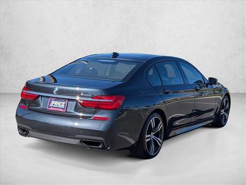 2019 BMW 750 I