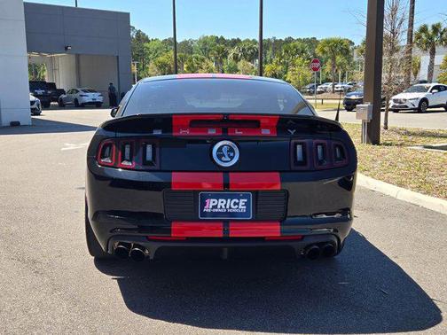 2014 Ford Shelby GT500 Base