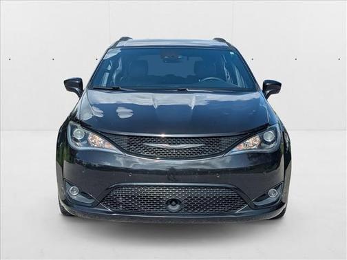 2019 Chrysler Pacifica Touring-L Plus