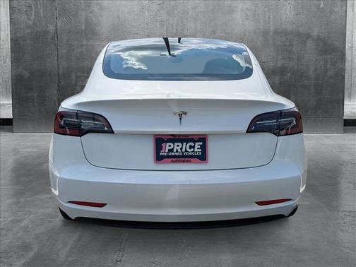 2023 Tesla Model 3 Standard Range
