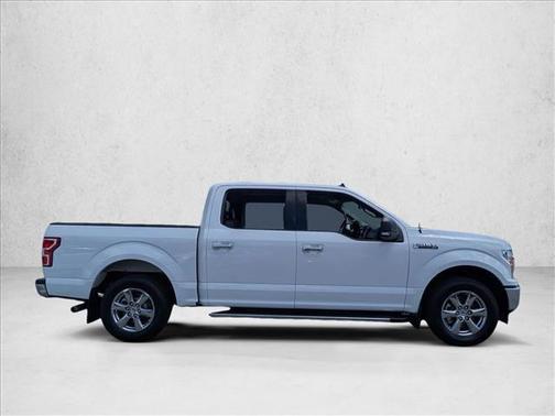 Oxford White 2019 Ford F-150 XLT