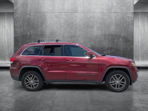 2018 Jeep Grand Cherokee Laredo E