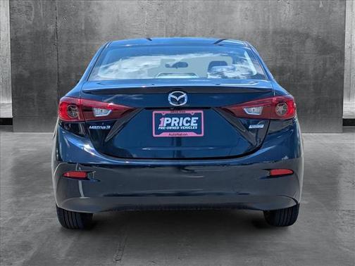 2016 Mazda Mazda3 i Touring