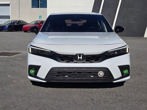 White 2022 Honda Civic Sport