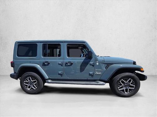 2024 Jeep Wrangler 4-Door Sahara 4x4