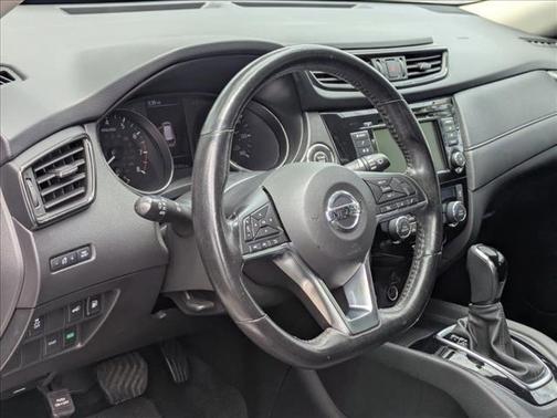 Brilliant Silver 2018 Nissan Rogue SV