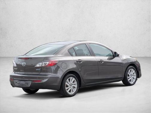 2013 Mazda Mazda3 i Touring