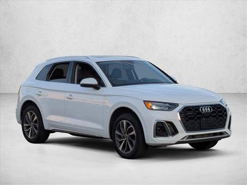 2023 Audi Q5 45 S line Premium Plus