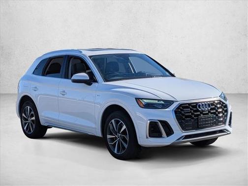 2023 Audi Q5 45 S line Premium Plus