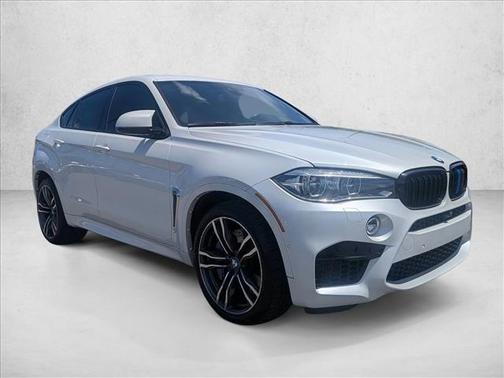 Mineral White Metallic 2018 BMW X6 M Sports Activity Coupe