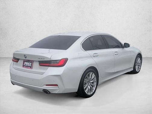 Mineral White Metallic 2024 BMW 330 330i