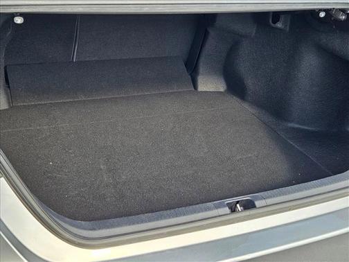 Celestial Silver Metallic 2022 Toyota Camry SE