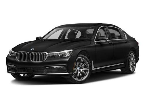 2018 BMW 740 740i
