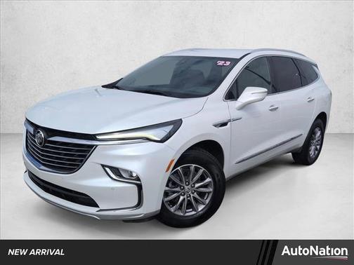 2023 Buick Enclave Essence AWD