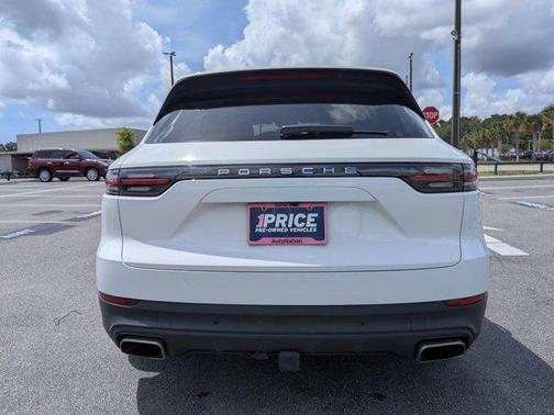 White 2019 Porsche Cayenne Cayenne