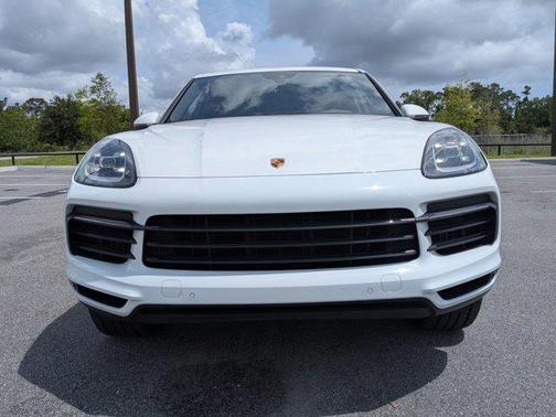 White 2019 Porsche Cayenne Cayenne