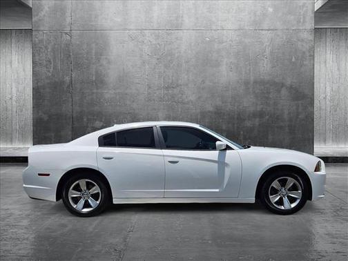 2013 Dodge Charger SE