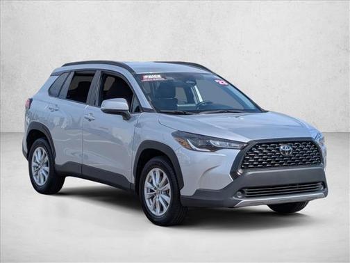 2023 Toyota Corolla Cross LE