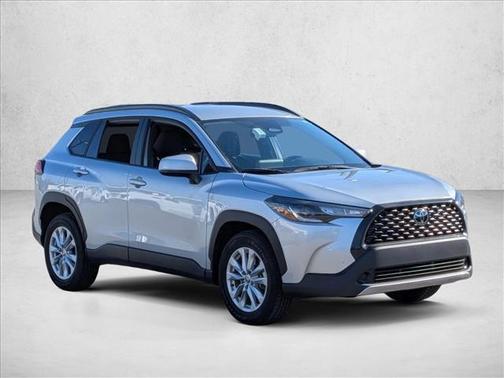 2023 Toyota Corolla Cross LE