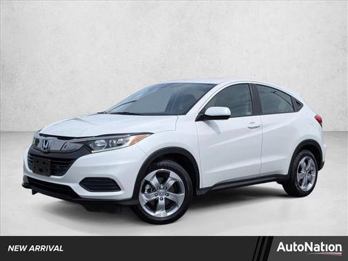 Platinum White Pearl 2022 Honda HR-V LX
