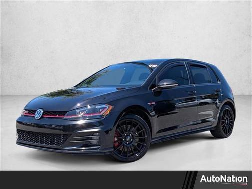 Deep Black Pearl 2019 Volkswagen Golf GTI 2.0T S 4-Door