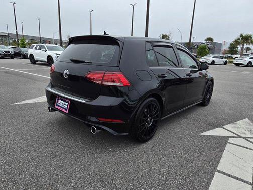 2019 Volkswagen Golf GTI 2.0T S 4-Door