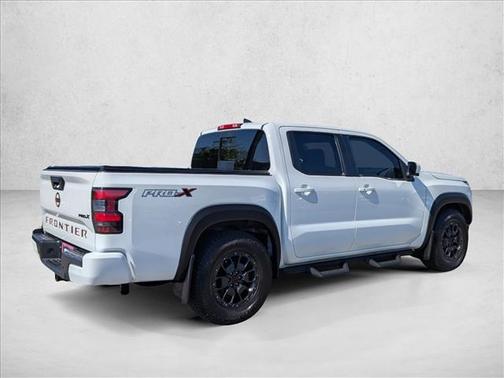 Glacier White 2024 Nissan Frontier PRO-X