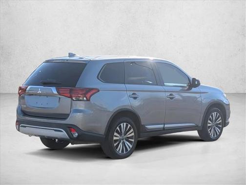 2020 Mitsubishi Outlander ES