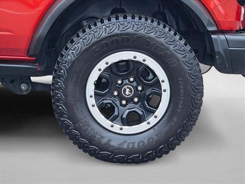 Hot Pepper Red Metallic Tinted Clearcoat 2023 Ford Bronco Badlands