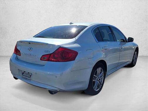 2013 INFINITI G37x Base