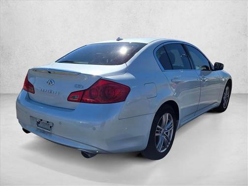 2013 INFINITI G37x Base