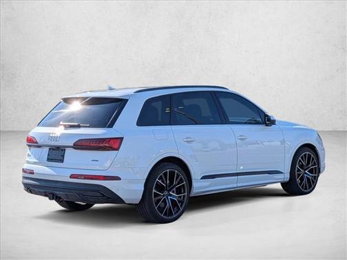 2023 Audi Q7 55 Prestige