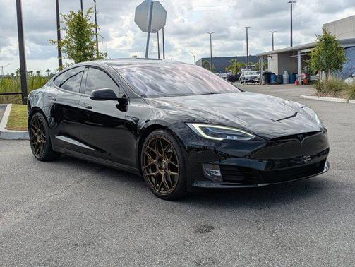 2018 Tesla Model S 75D