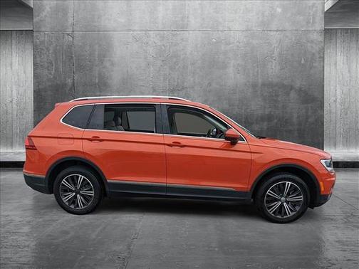2019 Volkswagen Tiguan 2.0T SEL R-Line Black